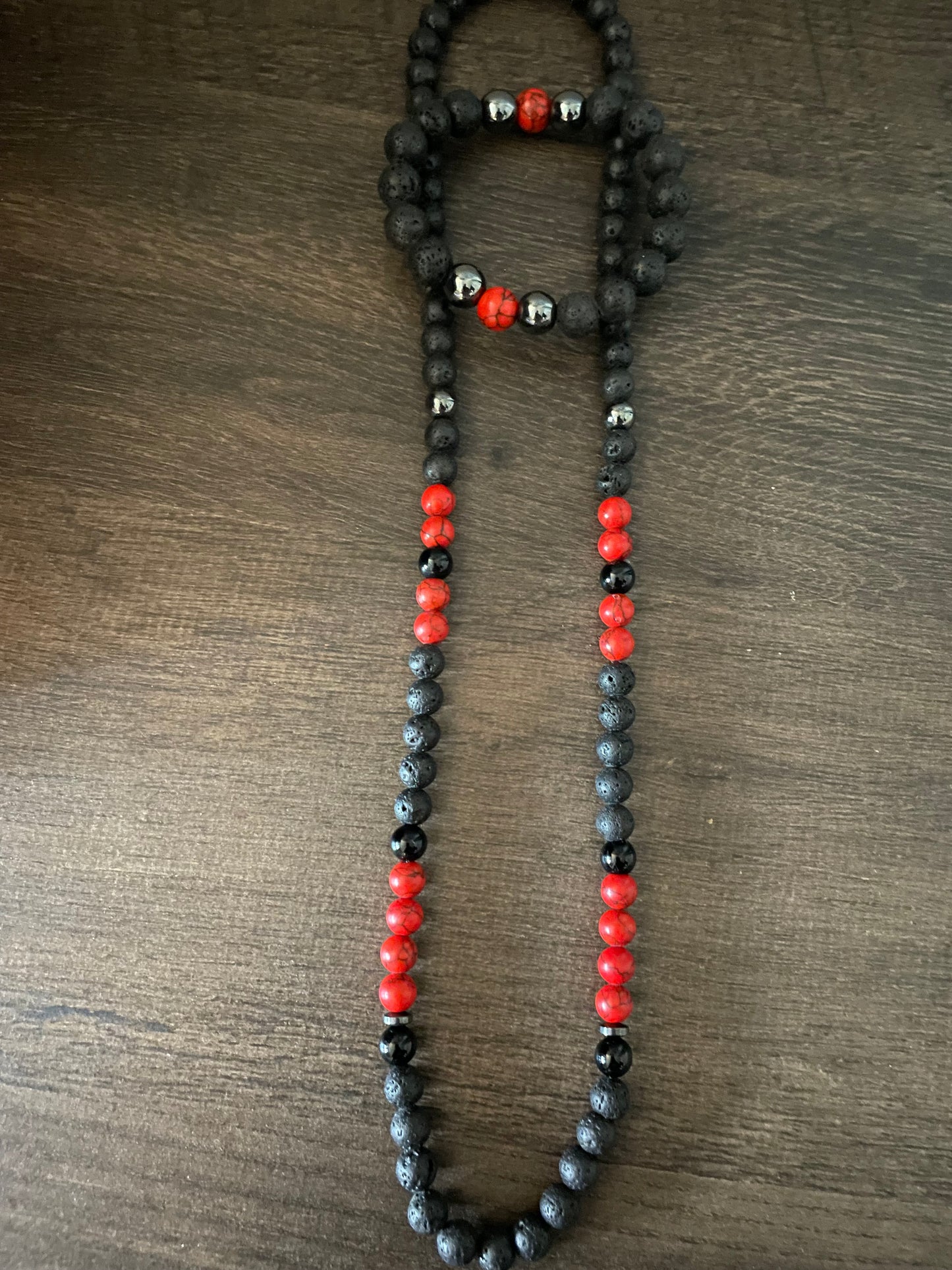 Red & Black necklace with bracelet